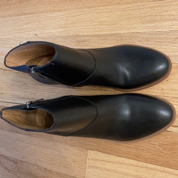 Madewell The Rosie Ankle Boot in Leather - Picture 2 of 8